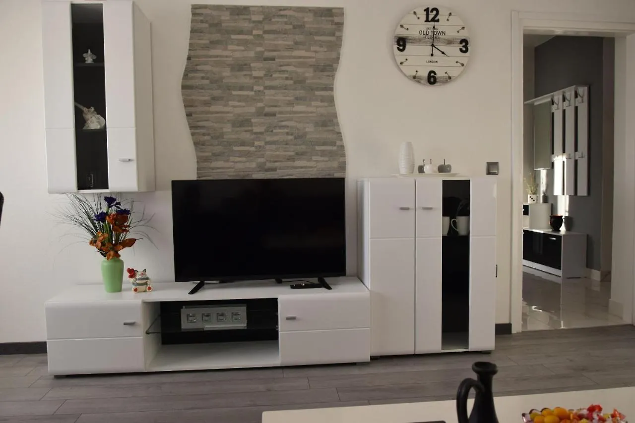 Apartment Novakovic 518 Crikvenica