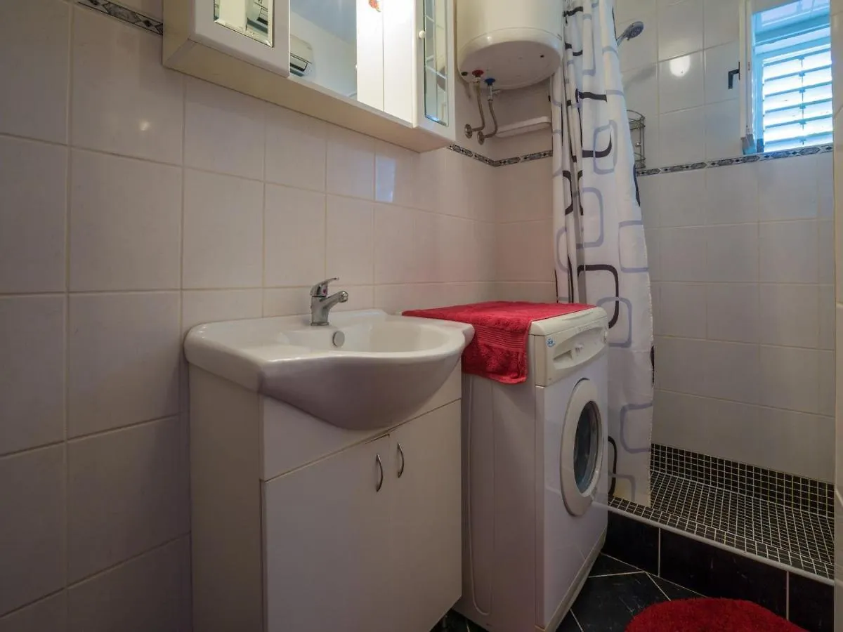 Apartment Novakovic 518 Crikvenica 0*,  Croatia